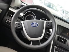 2013款 2.0L 自动 豪华型