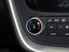 2013款 2.0L 自动 豪华型