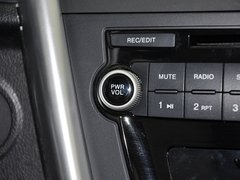 2013款 2.0L 自动 豪华型