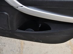 2013款 2.0L 自动 豪华型