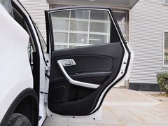 2013款 2.0L 自动 豪华型
