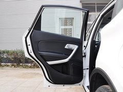 2013款 2.0L 自动 豪华型