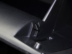 2013款 2.0L 自动 豪华型