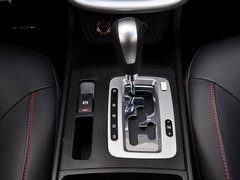 2013款 2.0L 自动 豪华型