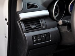 2013款 2.0L 自动 豪华型