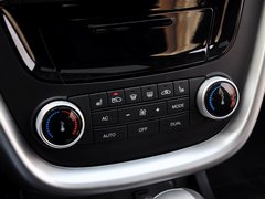 2013款 2.0L 自动 豪华型