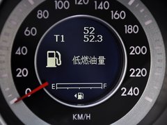 2013款 2.0L 自动 豪华型