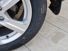 2013款 2.0L 自动 豪华型