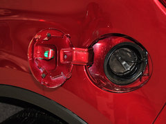 2013款 2.0L 自动 豪华型