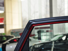 2013款 2.0L 自动 豪华型