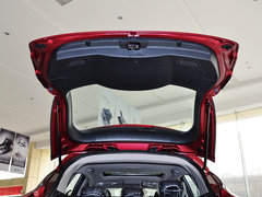 2013款 2.0L 自动 豪华型
