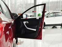 2013款 2.0L 自动 豪华型