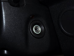 2013款 2.0L 自动 豪华型