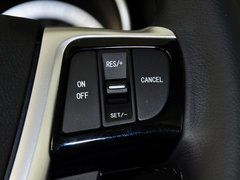 2013款 2.0L 自动 豪华型