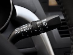 2013款 2.3L 自动 豪华型