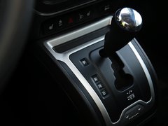 2014款 2.4L 自动 四驱豪华导航版 5座