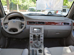2013款 2.4L 手动 汽油标准型