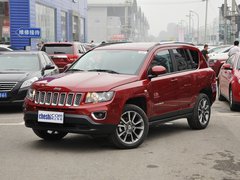 2014款 2.4L 自动 四驱豪华版 5座
