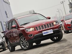 2014款 2.4L 自动 四驱豪华版 5座