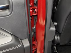 2014款 2.4L 自动 四驱豪华版 5座
