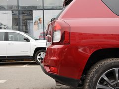 2014款 2.4L 自动 四驱豪华版 5座