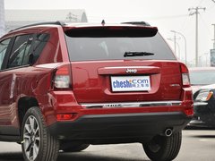 2014款 2.4L 自动 四驱豪华版 5座
