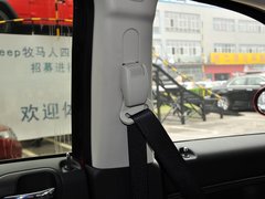 2014款 2.4L 自动 四驱豪华版 5座