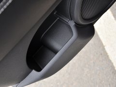 2014款 2.4L 自动 四驱豪华版 5座