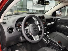 2014款 2.4L 自动 四驱豪华版 5座