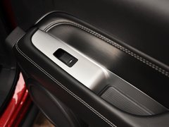 2014款 2.4L 自动 四驱豪华版 5座