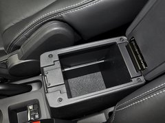 2014款 2.4L 自动 四驱豪华版 5座