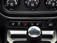 2014款 2.4L 自动 四驱豪华版 5座