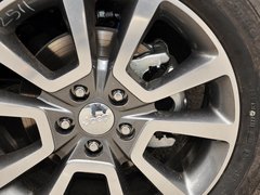 指南者(进口) 2014款 2.4L 自动 四驱豪华版 5座