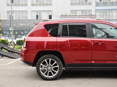 2014款 2.4L 自动 四驱豪华版 5座