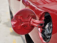 2014款 2.4L 自动 四驱蛇行珍藏版 5座