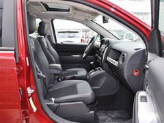 2014款 2.4L 自动 四驱蛇行珍藏版 5座