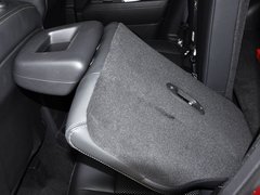 2014款 2.4L 自动 四驱蛇行珍藏版 5座
