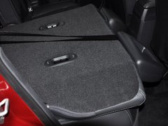 2014款 2.4L 自动 四驱蛇行珍藏版 5座