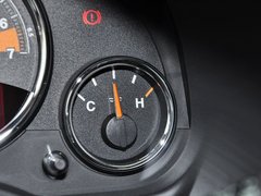 2014款 2.4L 自动 四驱蛇行珍藏版 5座