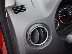 2014款 2.4L 自动 四驱蛇行珍藏版 5座