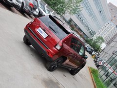 2014款 2.4L 自动 四驱蛇行珍藏版 5座