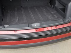 2014款 2.4L 自动 四驱蛇行珍藏版 5座