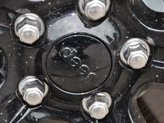 2014款 2.4L 自动 四驱蛇行珍藏版 5座