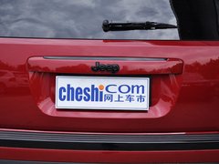 2014款 2.4L 自动 四驱蛇行珍藏版 5座