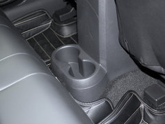 2014款 2.4L 自动 四驱蛇行珍藏版 5座