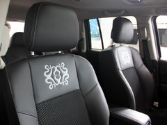 2014款 2.4L 自动 四驱蛇行珍藏版 5座