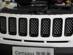 2014款 2.4L 自动 四驱蛇行珍藏版 5座