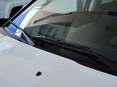 2014款 2.4L 自动 四驱蛇行珍藏版 5座
