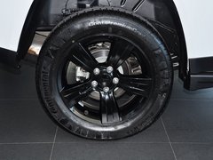 2014款 2.4L 自动 四驱蛇行珍藏版 5座