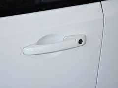2014款 2.4L 自动 四驱蛇行珍藏版 5座